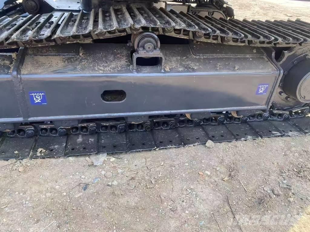 Doosan DX 75-9 C Vidēja lieluma ekskavatori 7 t - 12 t