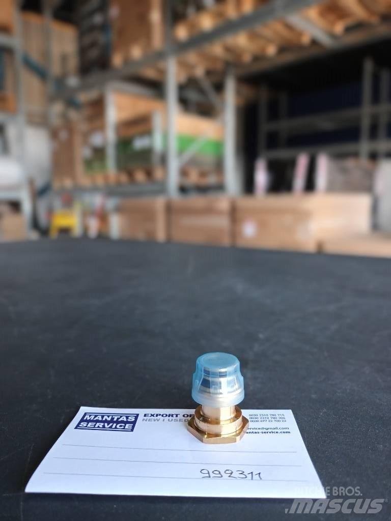 Volvo PLUG 992311 Dzinēji