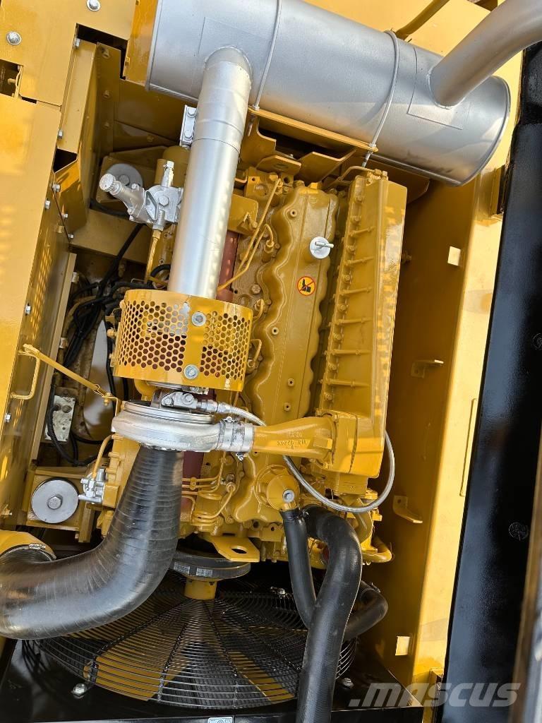 CAT 330 B Kāpurķēžu ekskavatori
