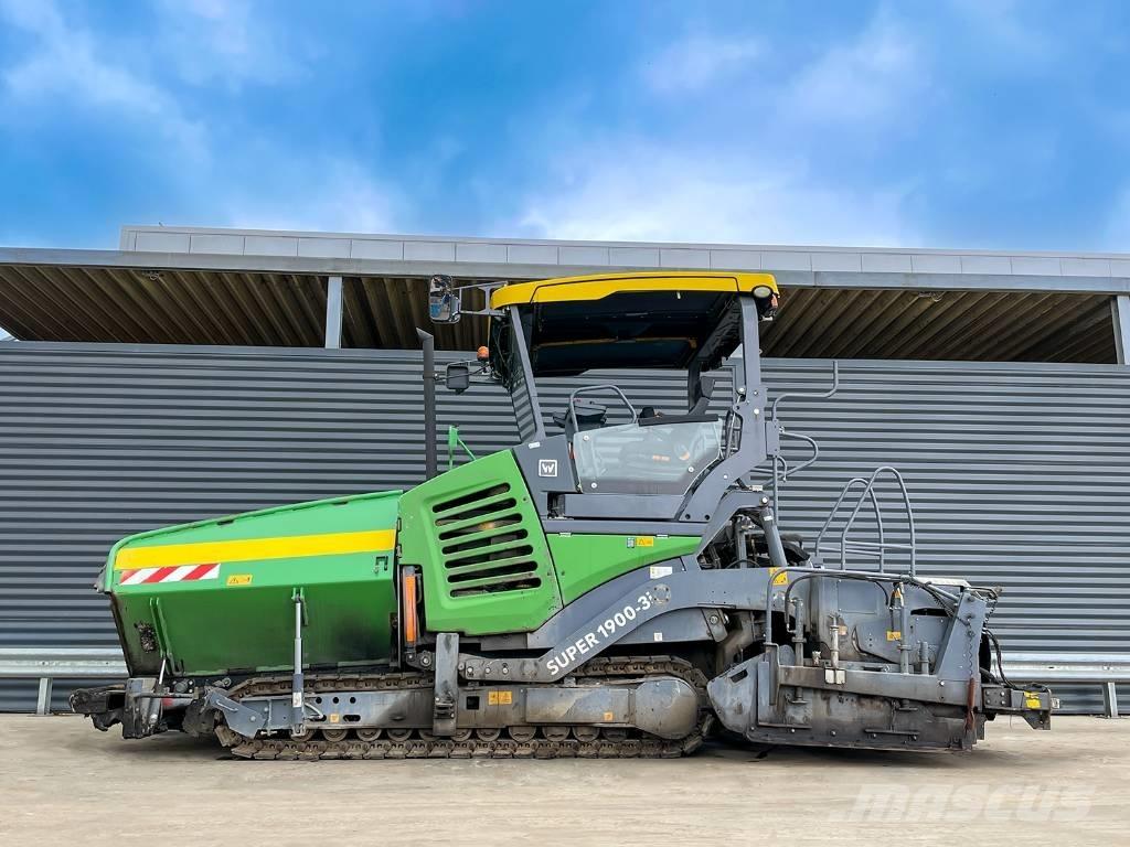 Vögele SUPER 1900-3I Asfalta klājēji