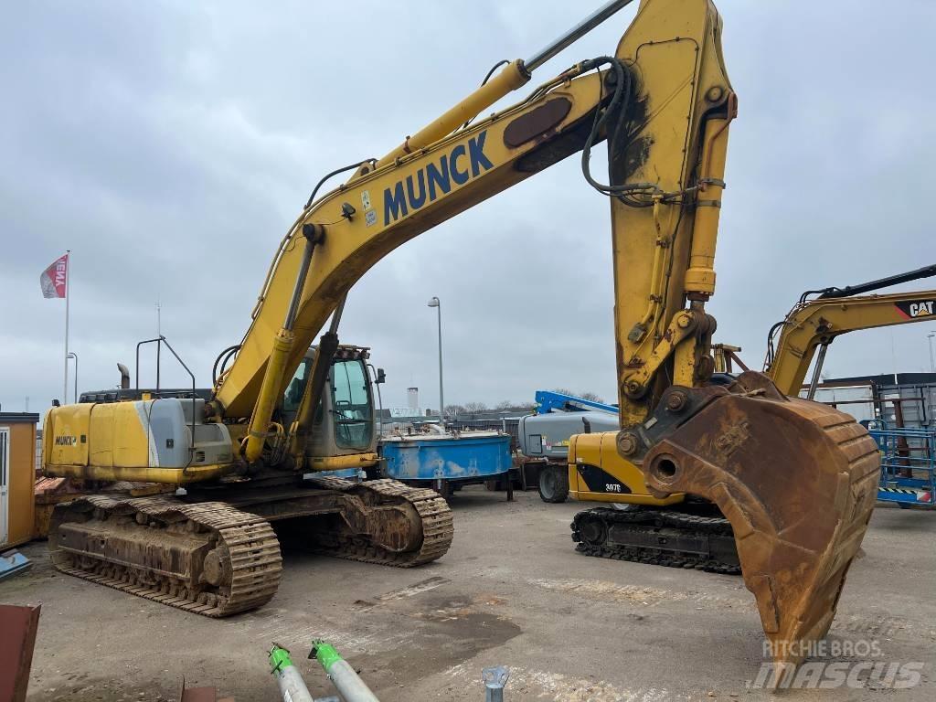 New Holland E 485 Kāpurķēžu ekskavatori
