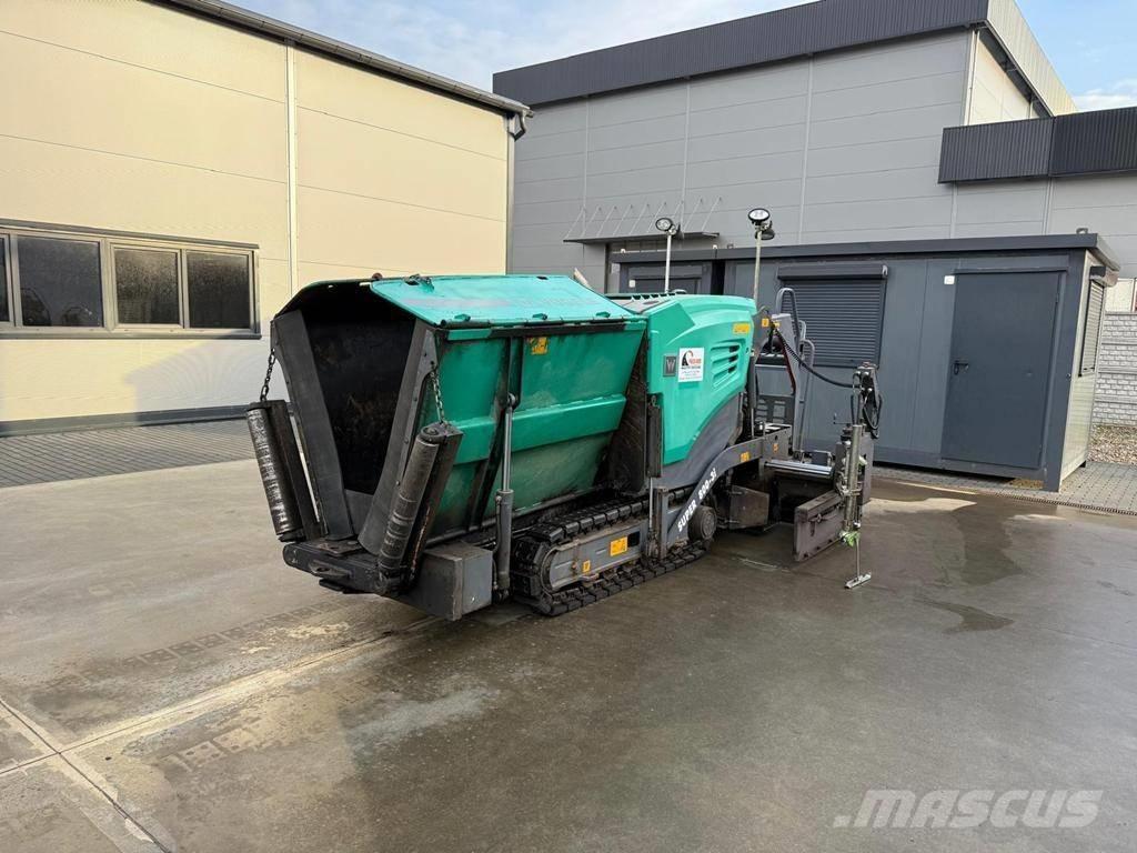 Vögele Super 800-3i Asfalta klājēji
