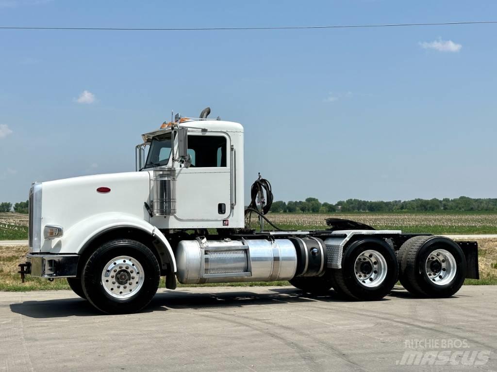 Peterbilt 367 Vilcēji