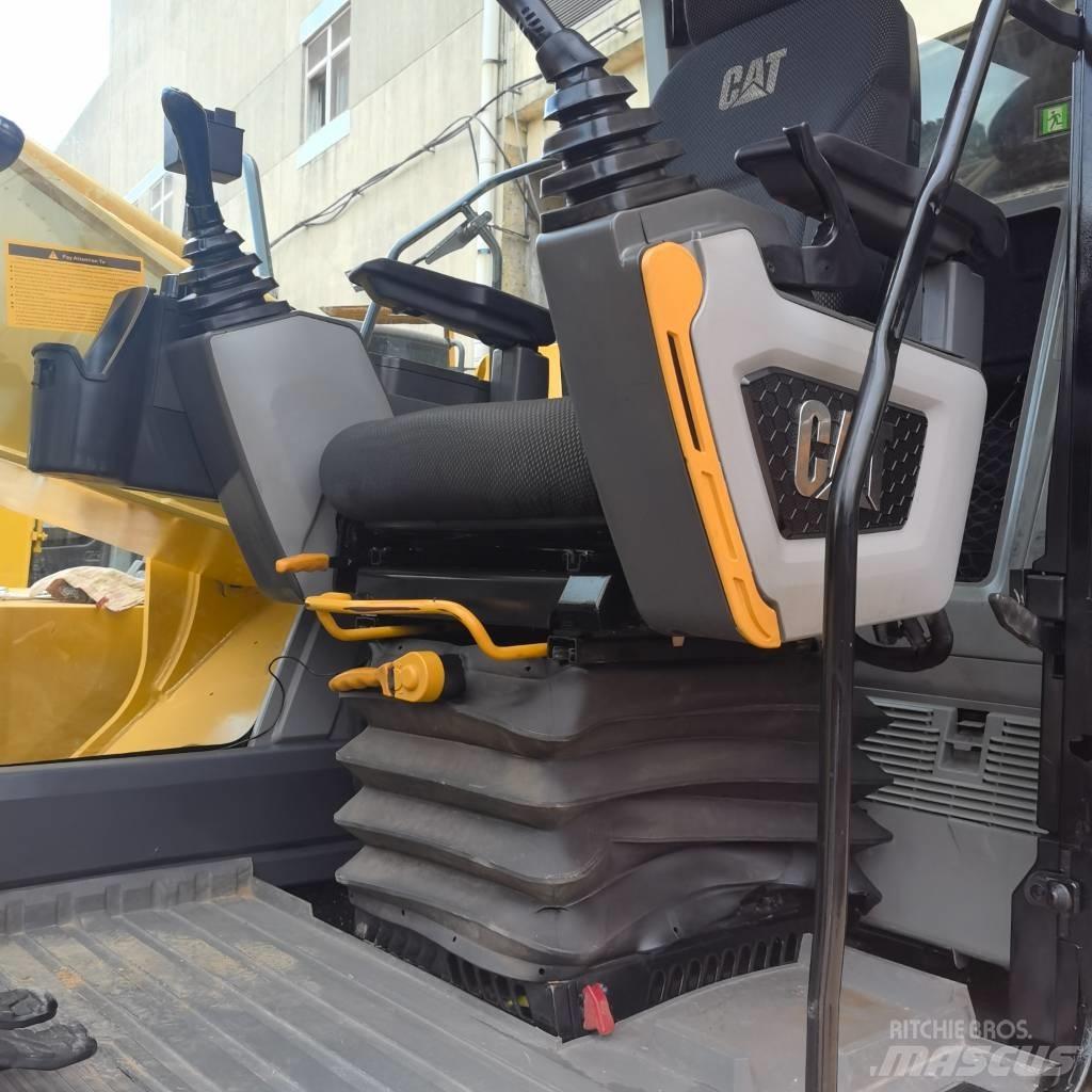 CAT 320 GC Kāpurķēžu ekskavatori