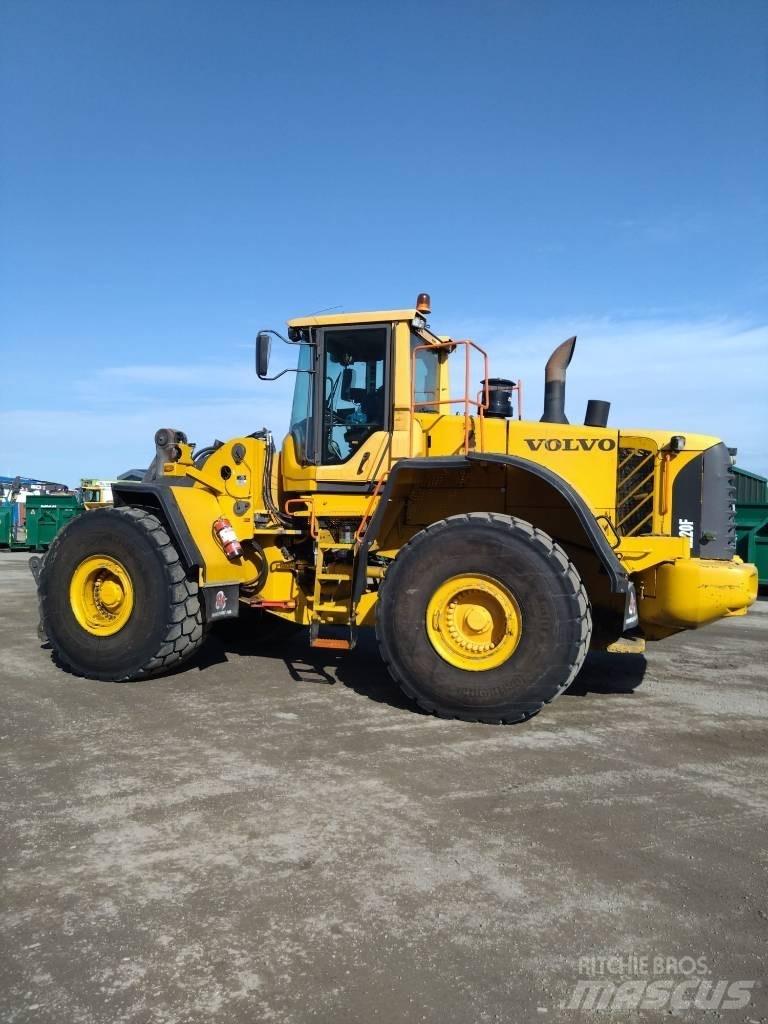 Volvo L 220 F Iekrāvēji uz riteņiem
