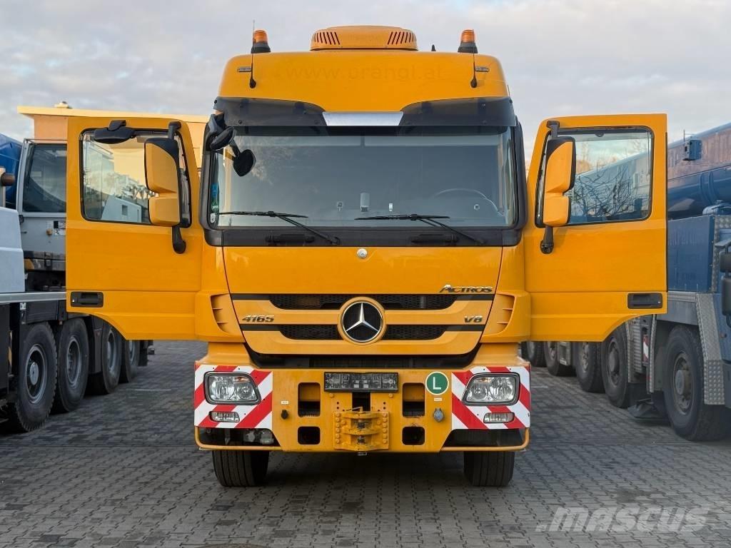 Mercedes-Benz 4165 Vilcēji