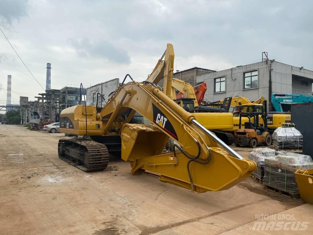 CAT 320 C Kāpurķēžu ekskavatori