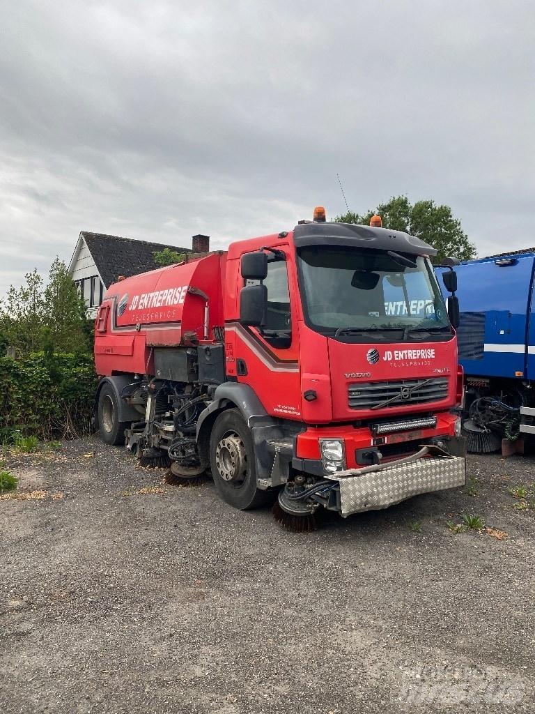 Volvo FL 240 Ielu tīrāmās mašīnas