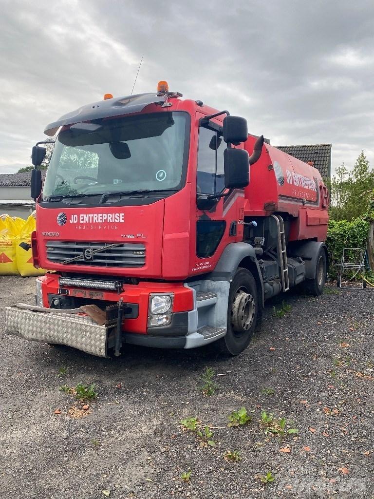 Volvo FL 240 Ielu tīrāmās mašīnas