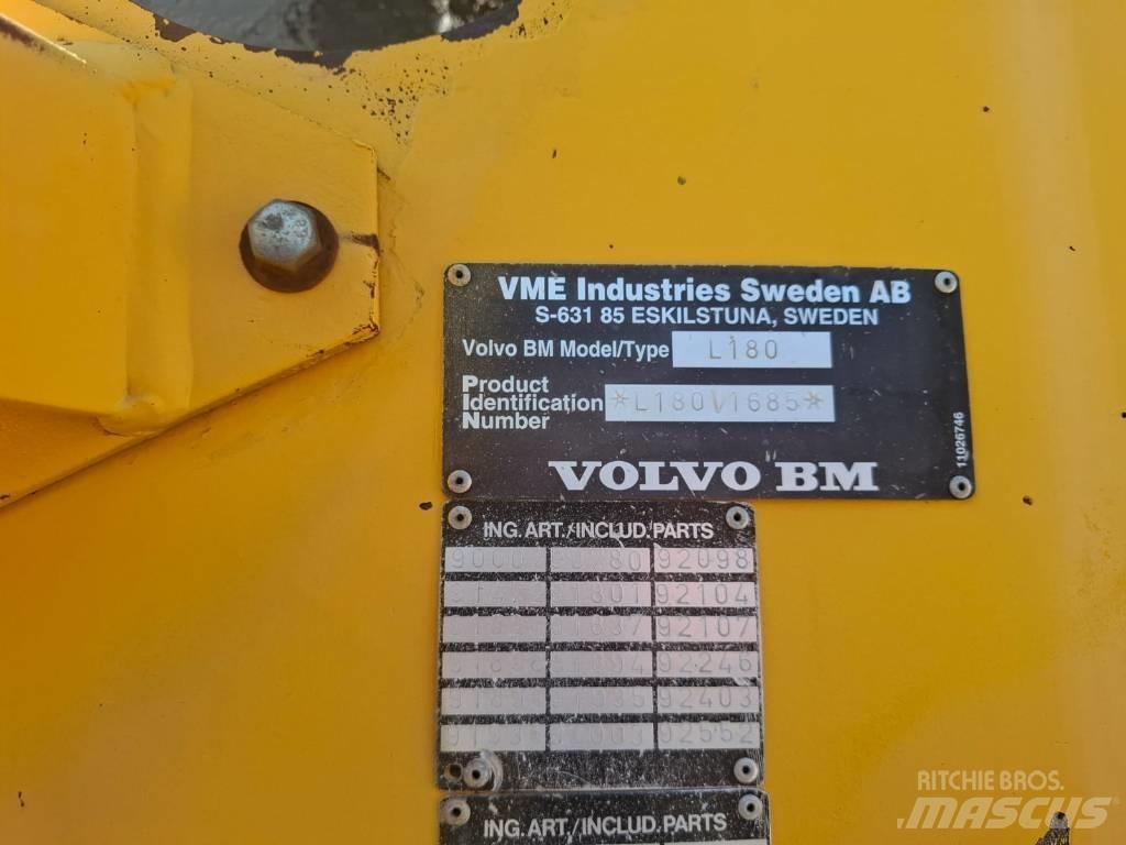 Volvo L 180 Iekrāvēji uz riteņiem