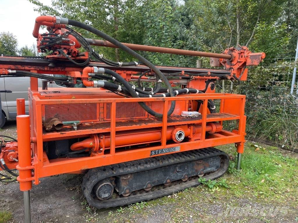 Stenuick S440 Mobilās urbšanas platformu automašīnas