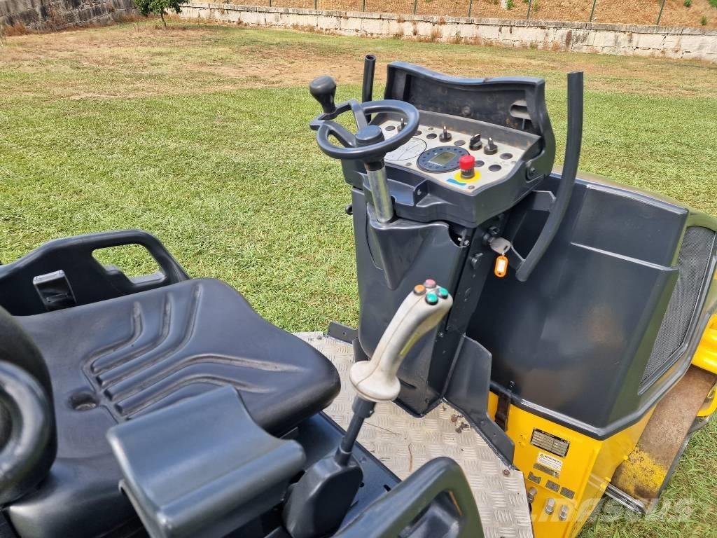 Bomag BW 120 Divvalču grunts veltņi
