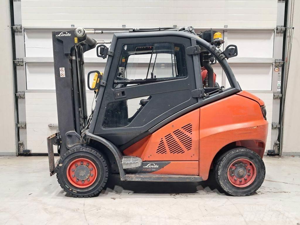 Linde H45D-02 Tehnika ar dīzeļa dzinēju