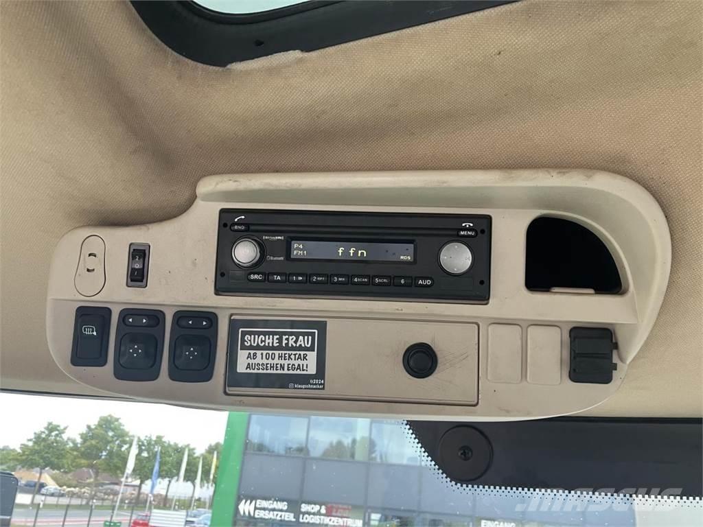 John Deere 6250R Traktori