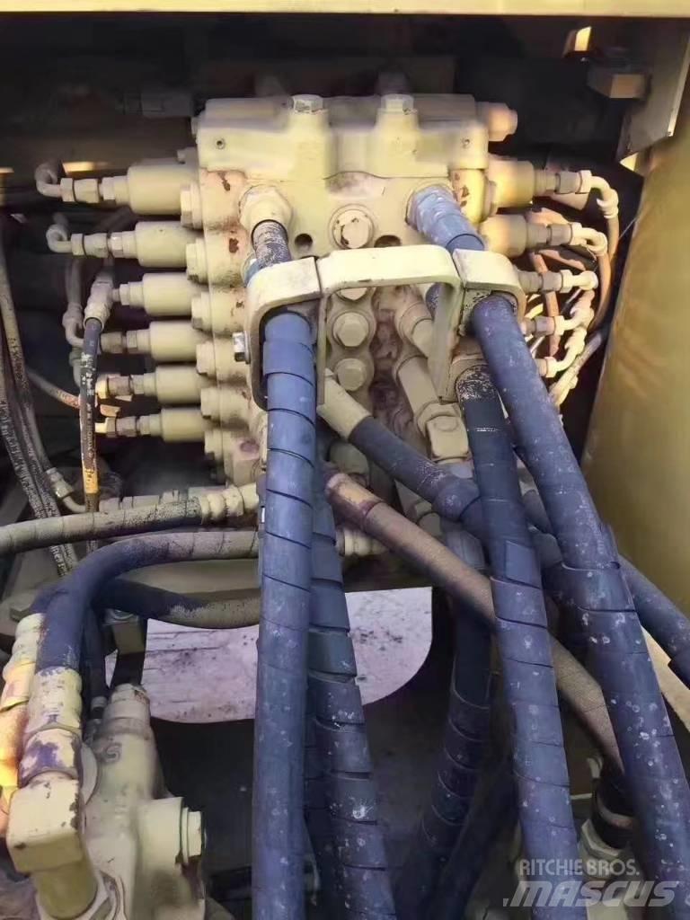 Komatsu pc120 Kāpurķēžu ekskavatori