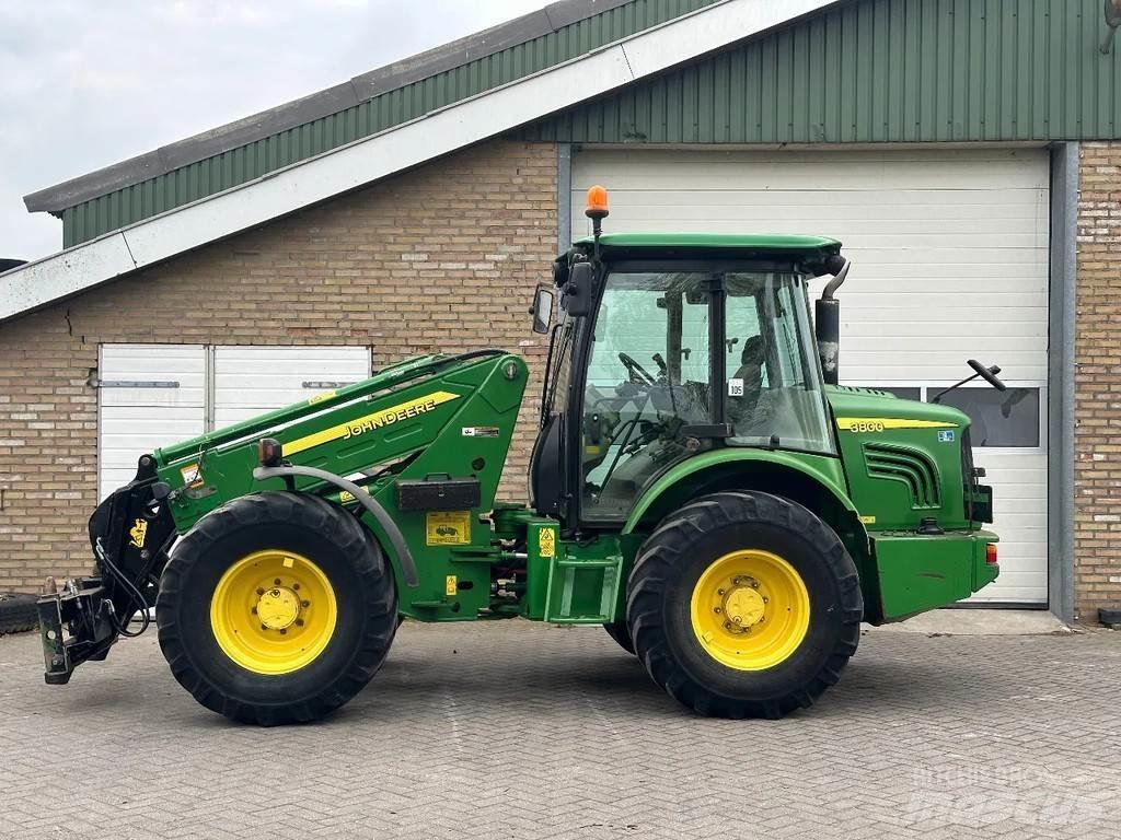 John Deere 3800 Teleskopiskie riteņu iekrāvēji