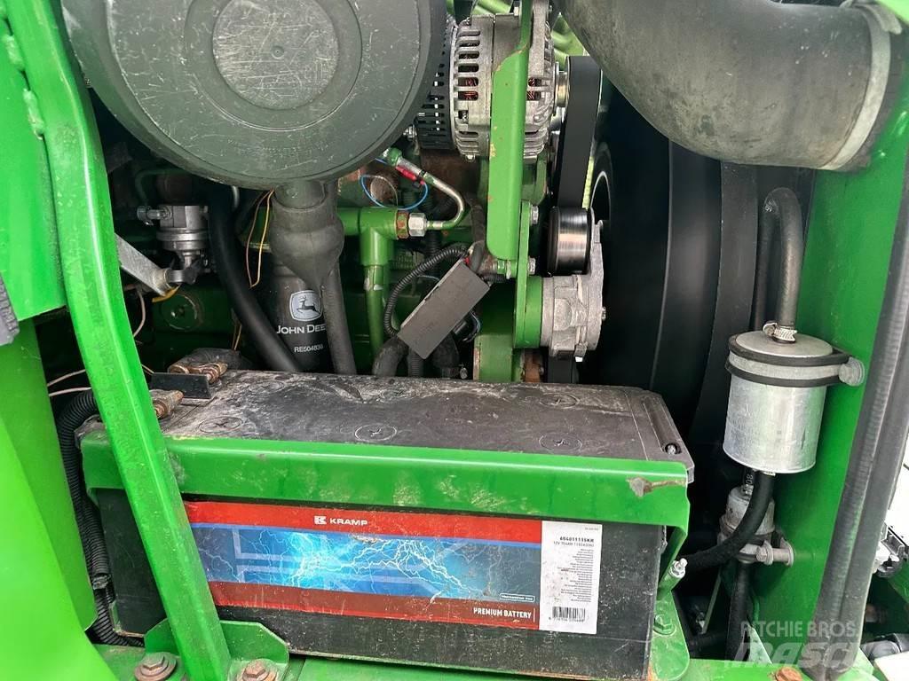 John Deere 3800 Teleskopiskie riteņu iekrāvēji