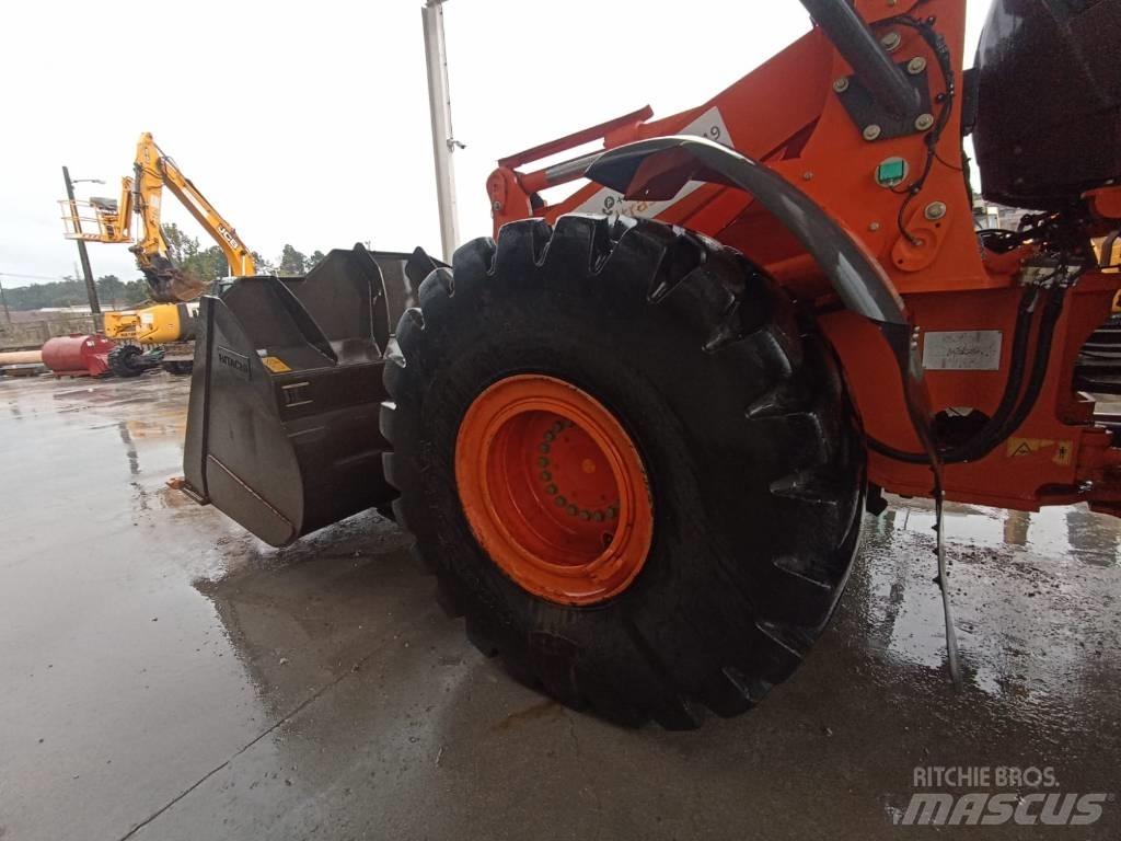 Hitachi ZW 310-6 Iekrāvēji uz riteņiem