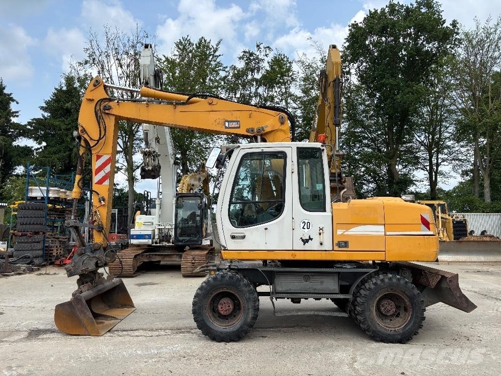 Liebherr A316 Ekskavatori uz riteņiem