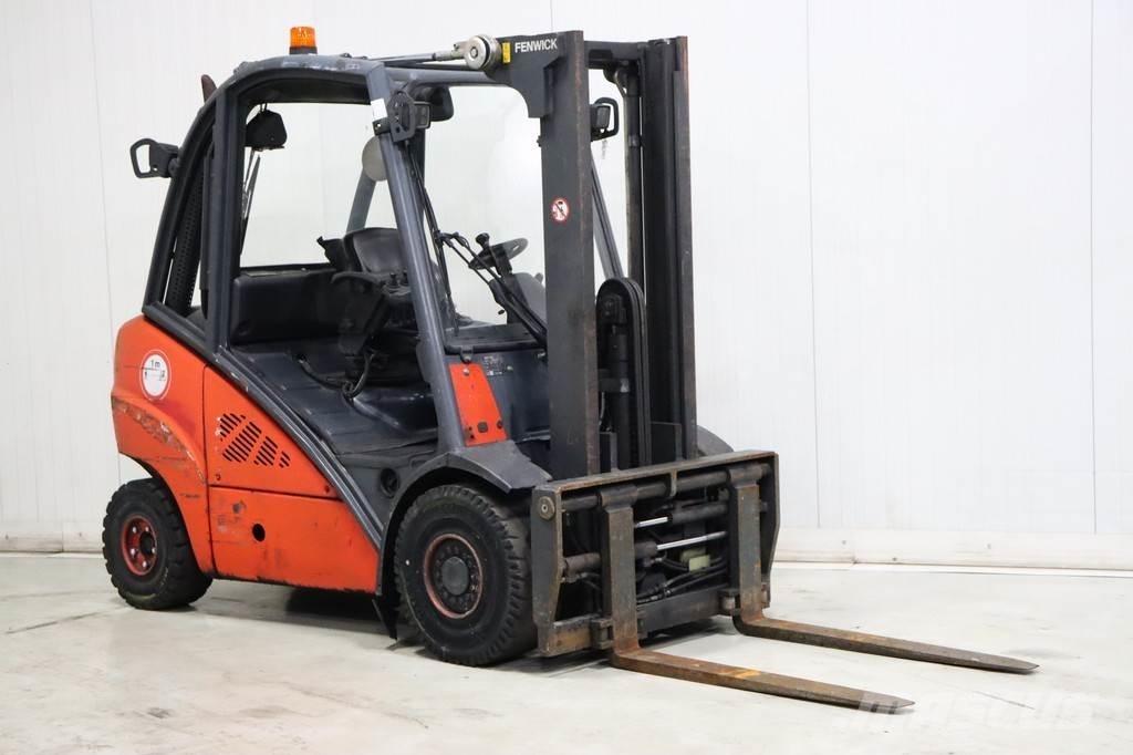 Linde H30D Tehnika ar dīzeļa dzinēju
