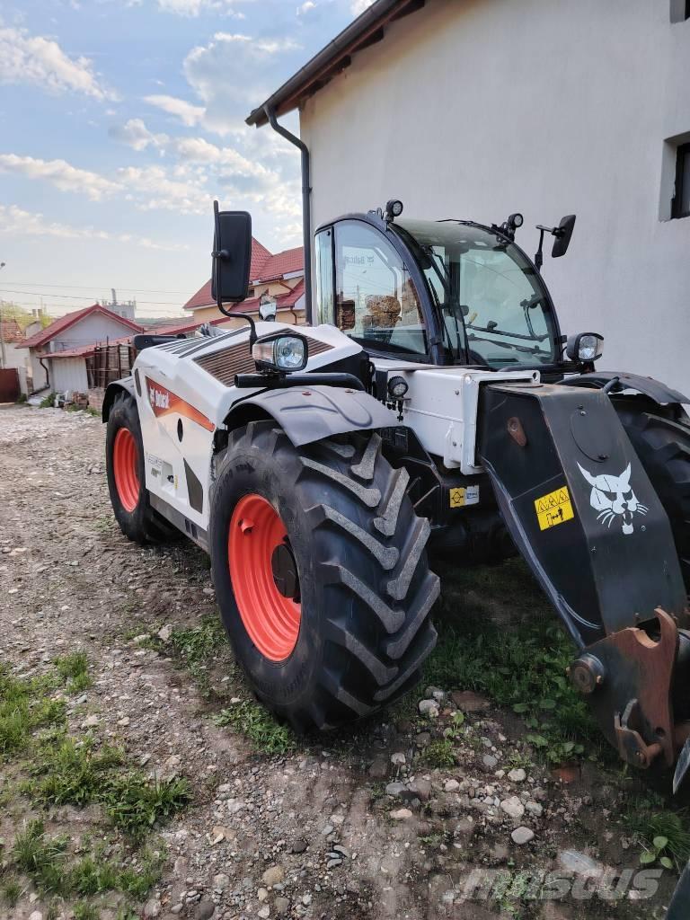 Bobcat TL 38.70 Agri Teleskopiskie manipulatori
