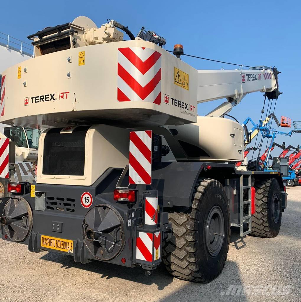 Terex RT 1070 Celtņi nelīdzenām virsmām