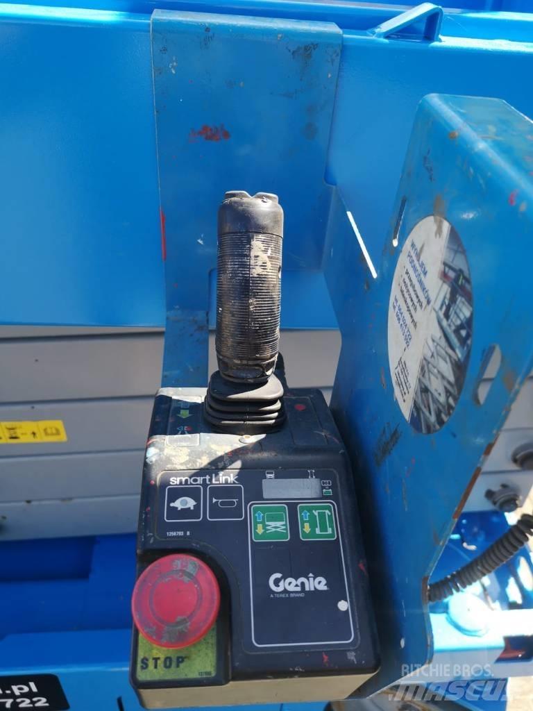 Genie GS 4047 Šķerveida pacēlāji