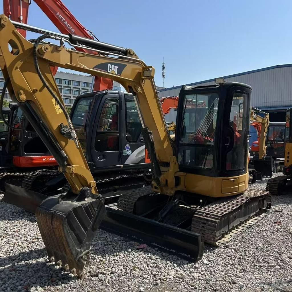 CAT 305 CR Kāpurķēžu ekskavatori