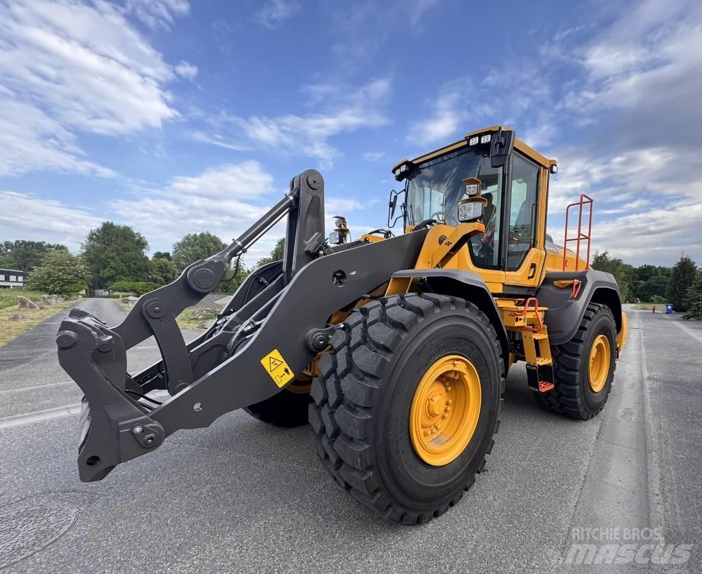 Volvo L 120 H2 Iekrāvēji uz riteņiem