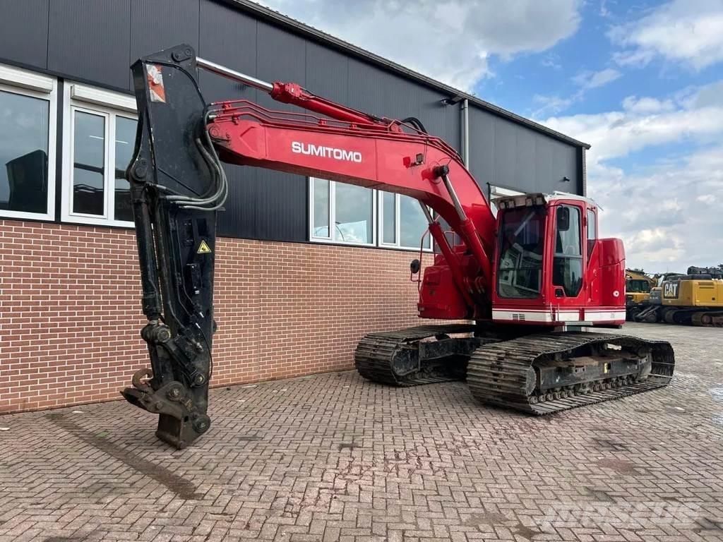 CASE CX235C SR Kāpurķēžu ekskavatori