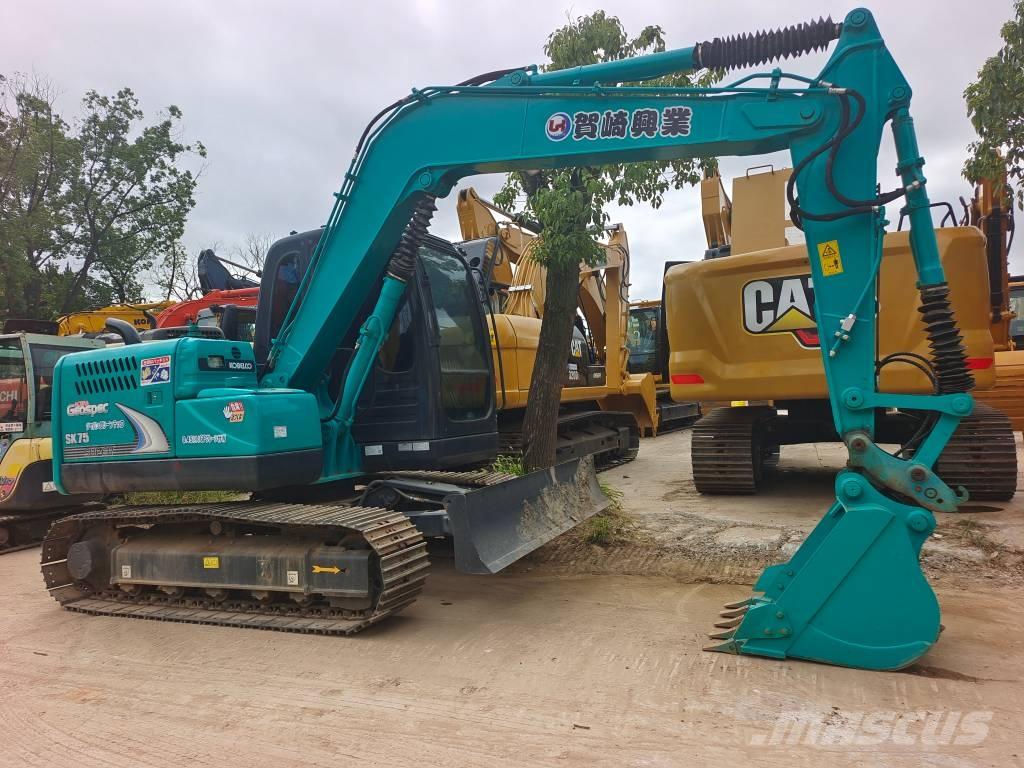 Kobelco SK 75 Vidēja lieluma ekskavatori 7 t - 12 t