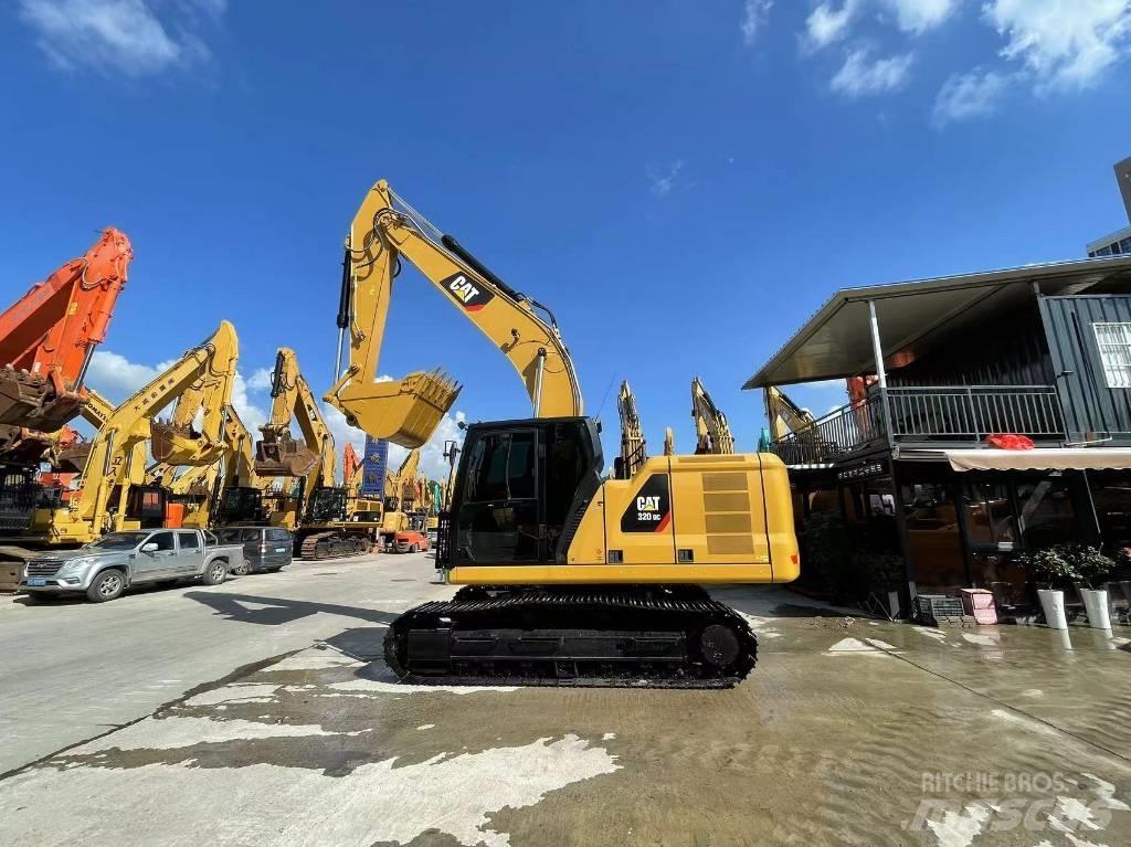 CAT 320GC Kāpurķēžu ekskavatori
