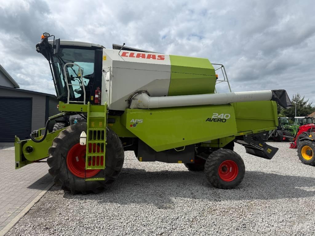 Claas Avero 240 Ražas novākšanas kombaini