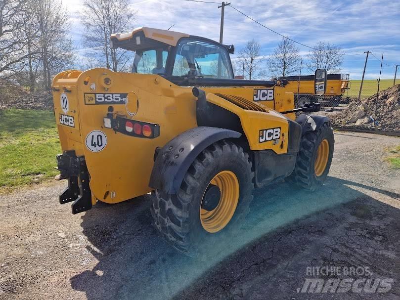 JCB 535-95 Agri Pro Lauksaimniecības pacēlāji