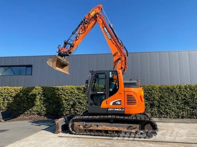 Doosan DX140 LCR-5 Kāpurķēžu ekskavatori