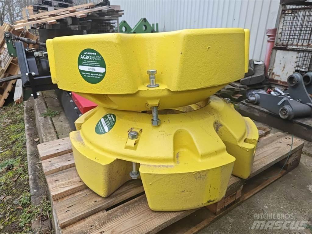 John Deere 620 kg Cits traktoru papildaprīkojums