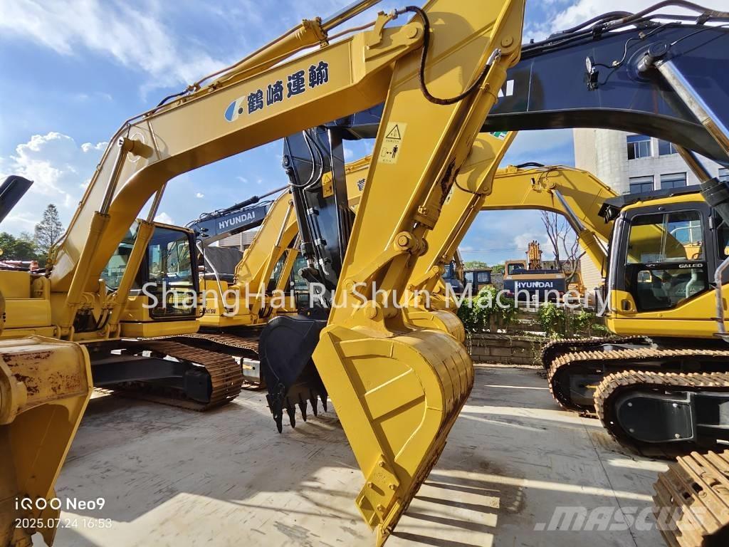 Komatsu 200-8 Kāpurķēžu ekskavatori