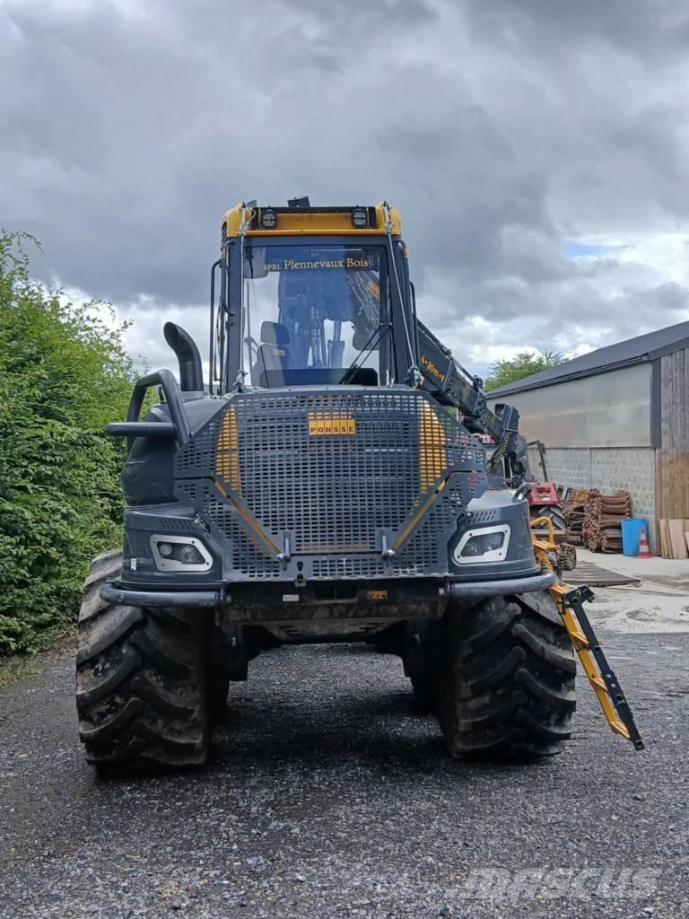 Ponsse Bear 8W Harvesteri