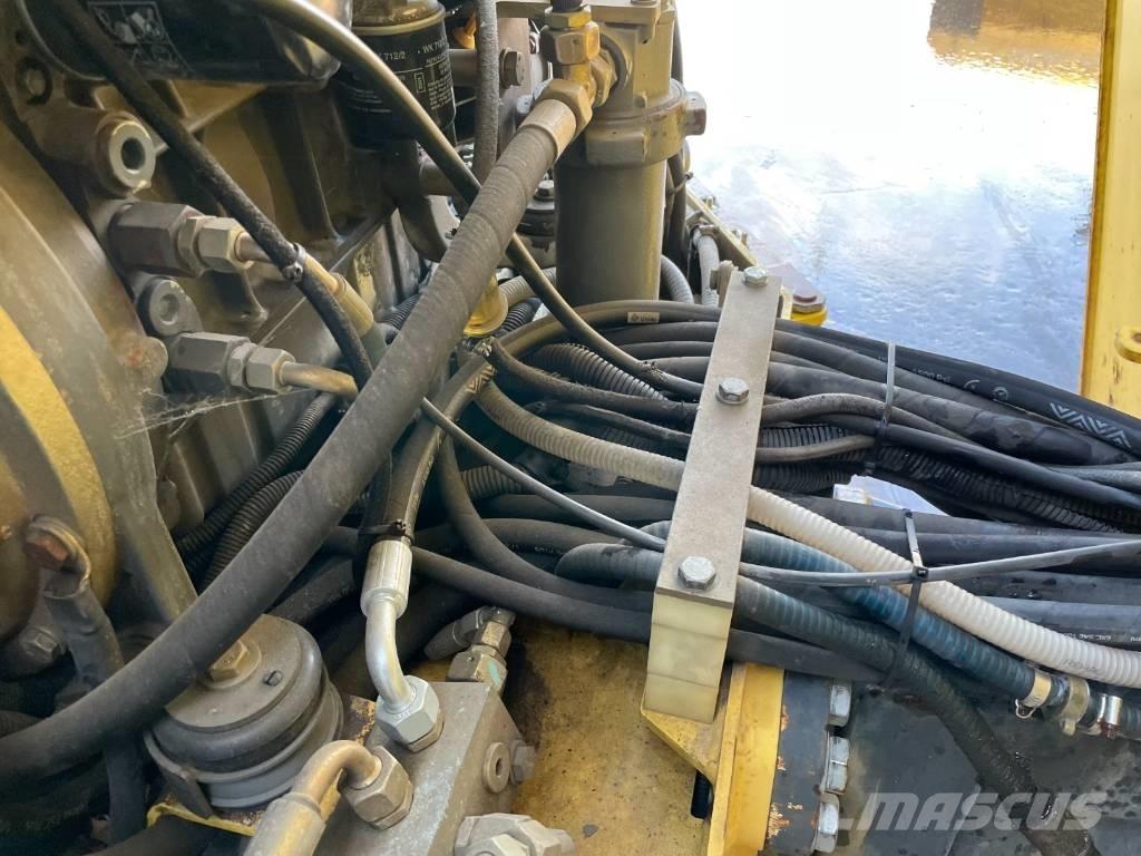Bomag BW 151 AC-2 Kombinētie veltņi
