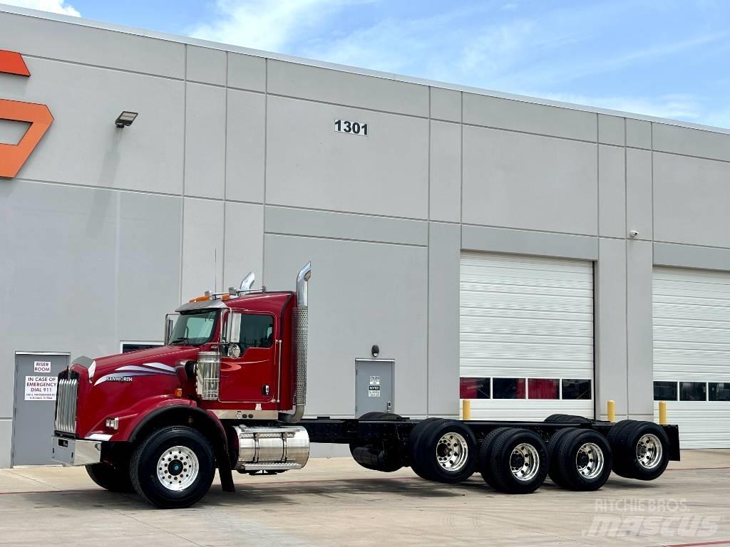Kenworth T 800 Vilcēji