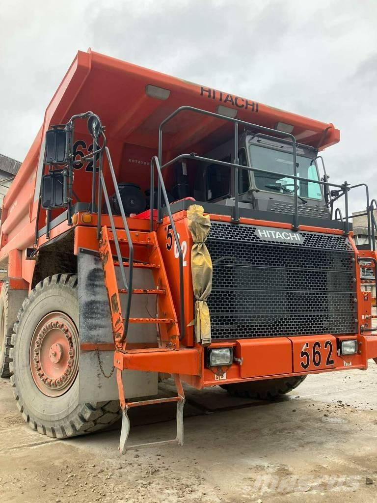 Hitachi EH 1100-5 Karjeras kravas automašīnas