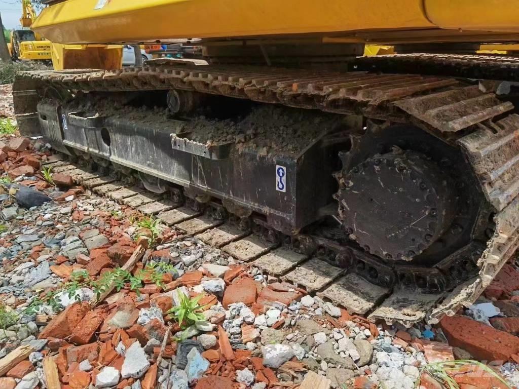 Komatsu PC 130 LC-7 Kāpurķēžu ekskavatori