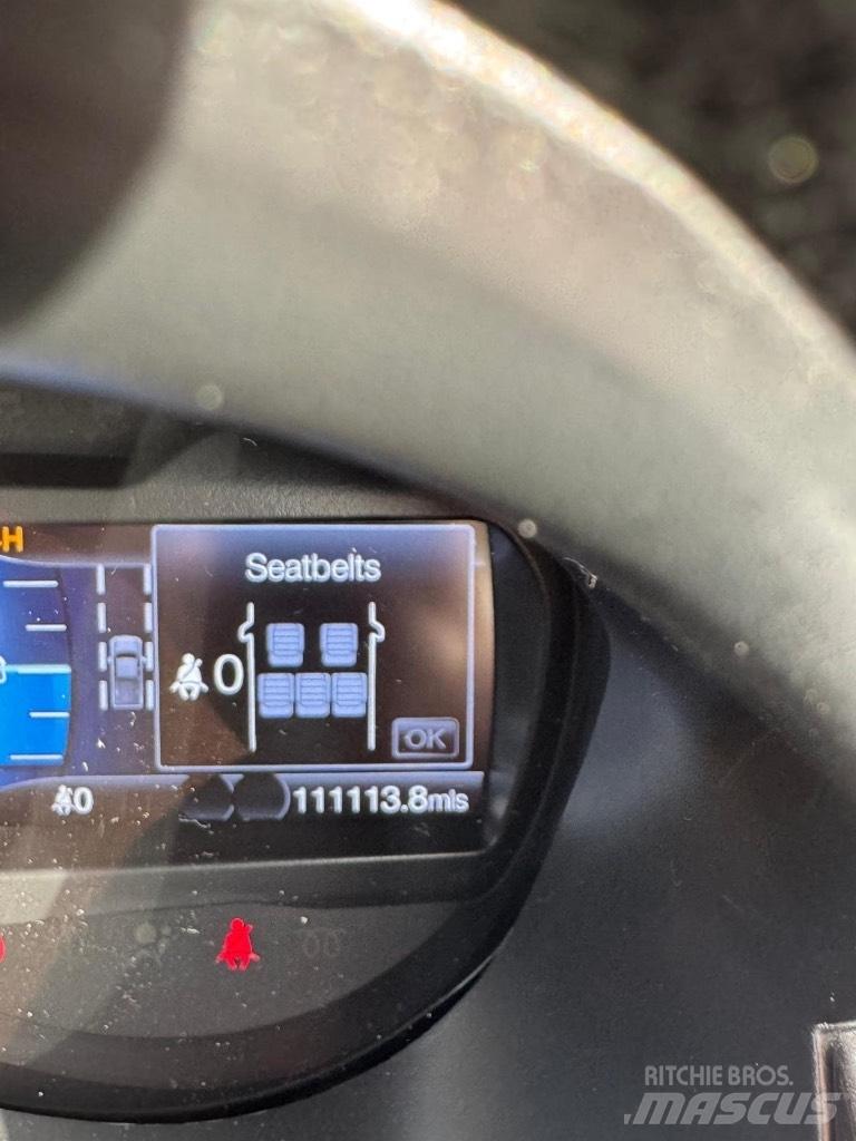 Ford Ranger Vieglais kravas automobilis/izkraušana no sāniem