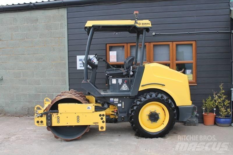 Bomag BW 124 P D H-5 Vienvalča grunts veltņi