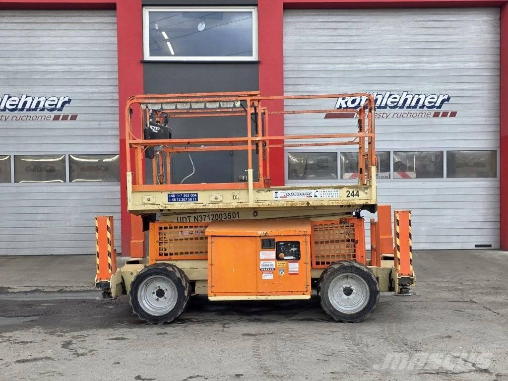 JLG 260 MRT Šķerveida pacēlāji