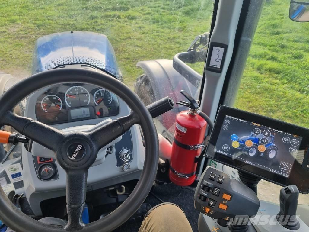 Valtra T 254 V Traktori