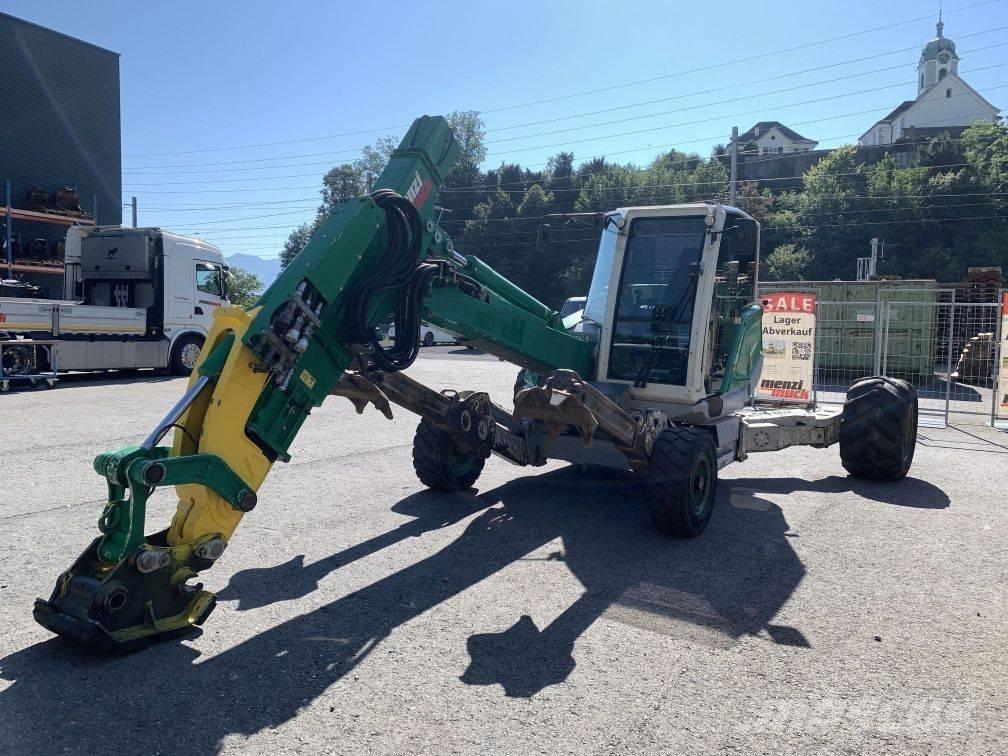 Menzi Muck M325 Ekskavatori uz riteņiem