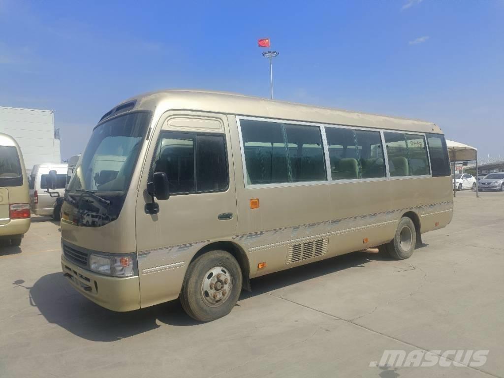 Toyota Coaster Bus Mikroautobusi