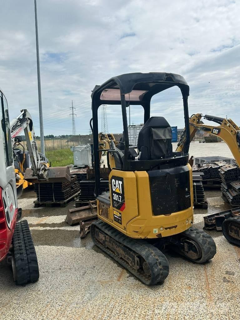 CAT 301.7 Mini ekskavatori < 7 t