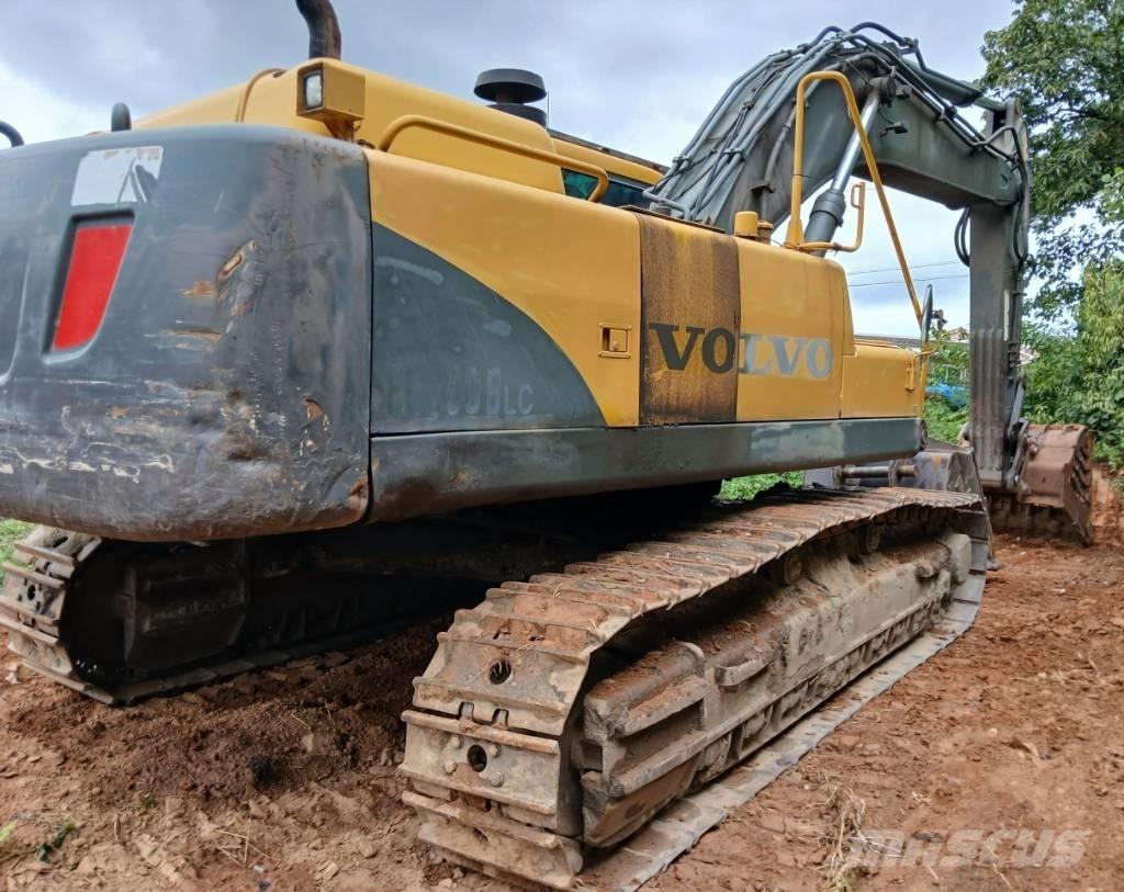 Volvo EC 360 Mini pašizgāzēji